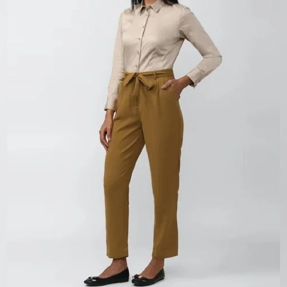 Dynamite Olive Green High-Waisted trousers with Belt – XS - Picture 1 of 6
